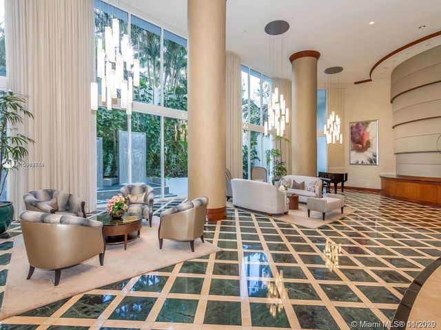 $890,000 | 21050 Northeast 38th Avenue, Unit 2006, Aventura, FL 33180