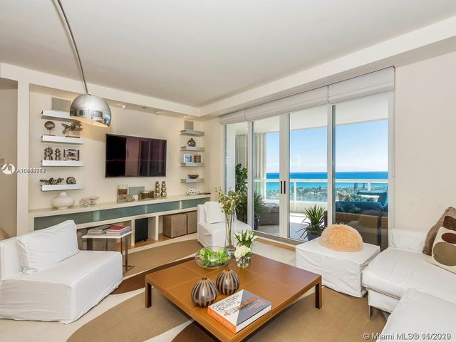 $890,000 | 21050 Northeast 38th Avenue, Unit 2006, Aventura, FL 33180
