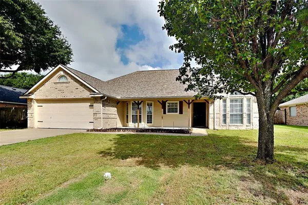 $2,095 | 121 Princeton Circle, Forney, TX 75126