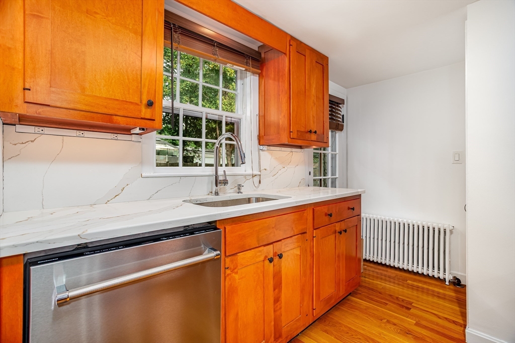 2663 Massachusetts Avenue Lexington, MA 02421 - Photo 11 of 42