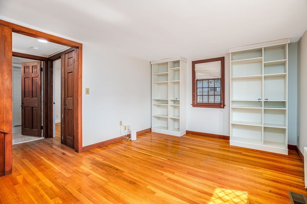 2663 Massachusetts Avenue Lexington, MA 02421 - Photo 14 of 42