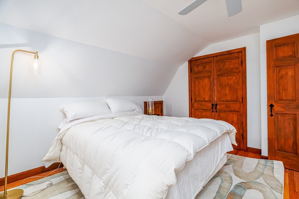 2663 Massachusetts Avenue Lexington, MA 02421 - Photo 27 of 42