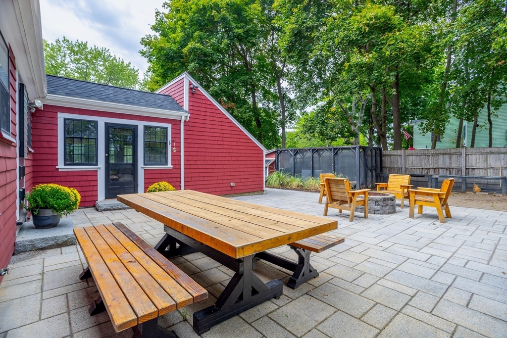 2663 Massachusetts Avenue Lexington, MA 02421 - Photo 35 of 42