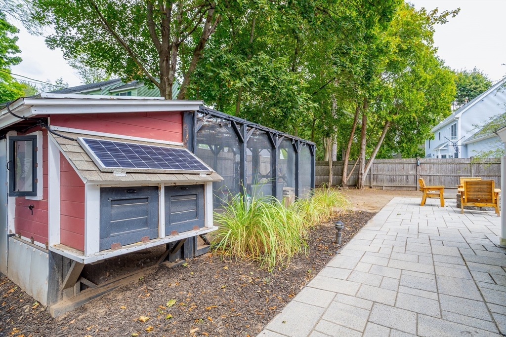 2663 Massachusetts Avenue Lexington, MA 02421 - Photo 37 of 42