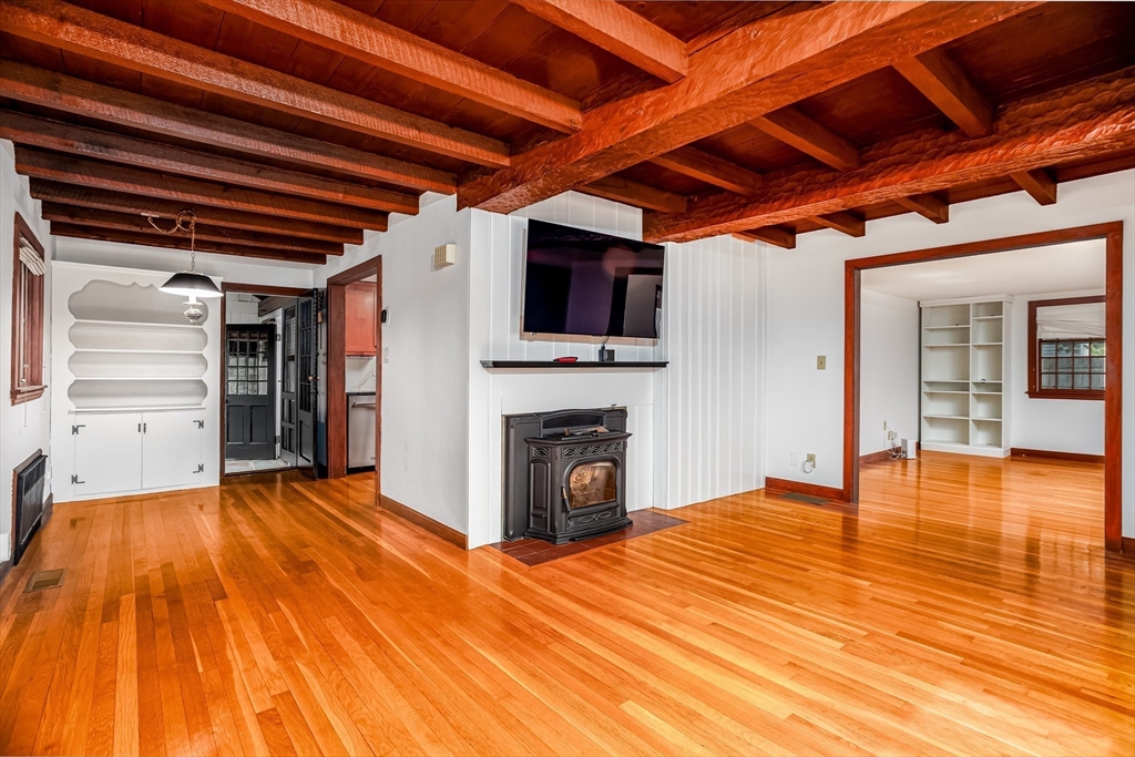 2663 Massachusetts Avenue Lexington, MA 02421 - Photo 6 of 42