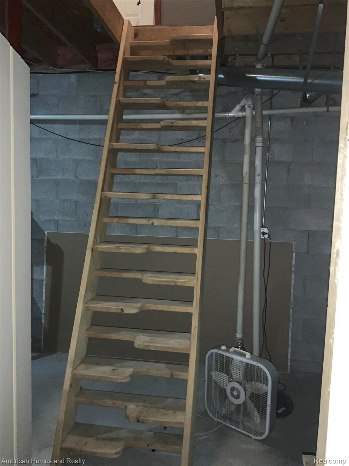 894 Mountview Road Lapeer, MI 48446 - Photo 45 of 58 AD6AF3D8-8357-4880-A02A-EE74F06A7499.jpeg