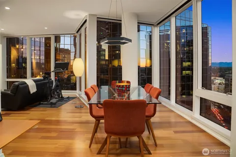 $1,590,000 | 10700 Northeast 4th Street, Unit 2412, Bellevue, WA 98004