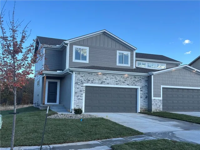 $370,000 | 4705 South Brentwood Avenue, Kansas City, MO 64136