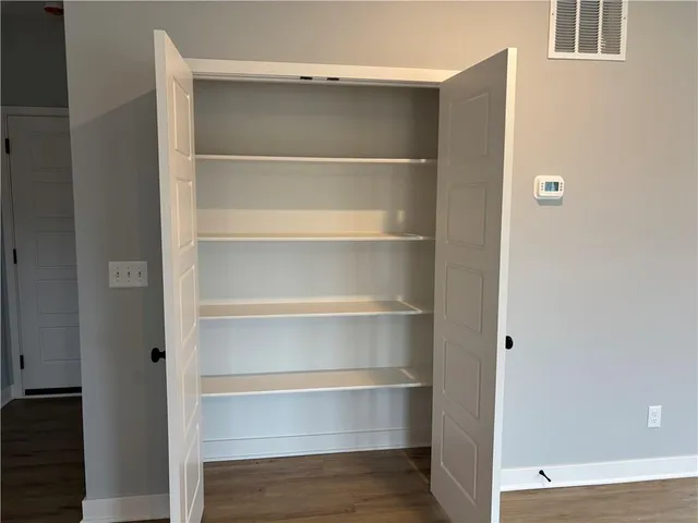 $370,000 | 4705 South Brentwood Avenue, Kansas City, MO 64136