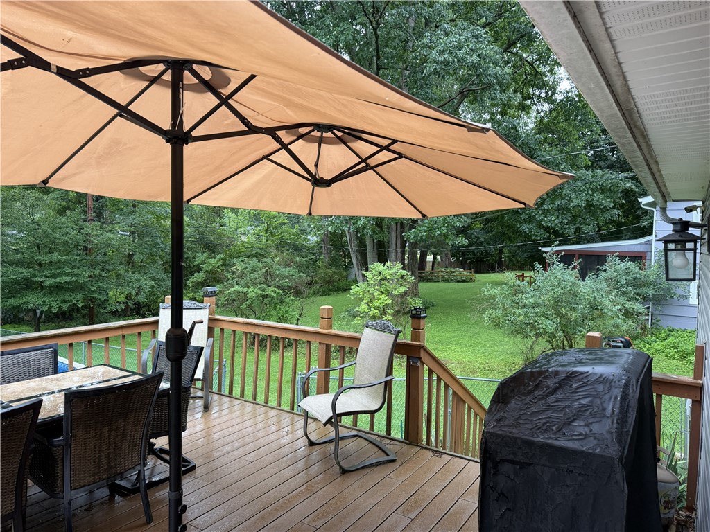 668 Marsh Road Pittsford, NY 14534 - Photo 15 of 50 2023 Deck