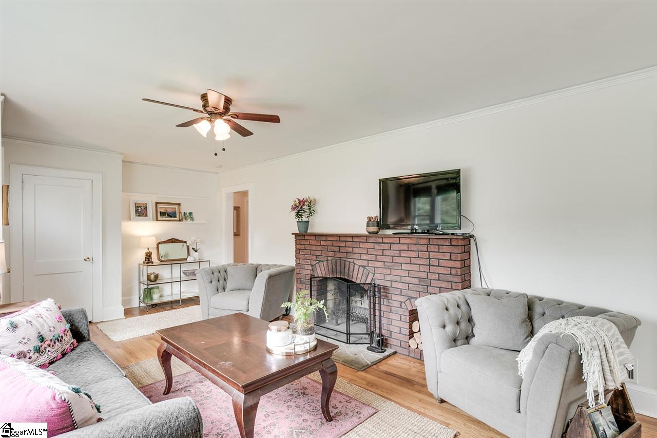 17 Perrin Street Greenville, SC 29607 - Photo 6 of 21 Gallery Image 6