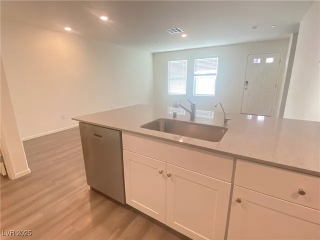 $2,090 | 3763 Sonrisa Vista Avenue, Henderson, NV 89044