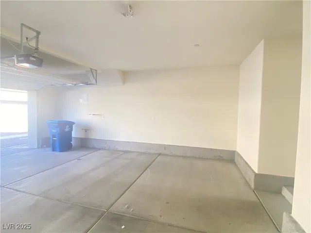 $2,090 | 3763 Sonrisa Vista Avenue, Henderson, NV 89044