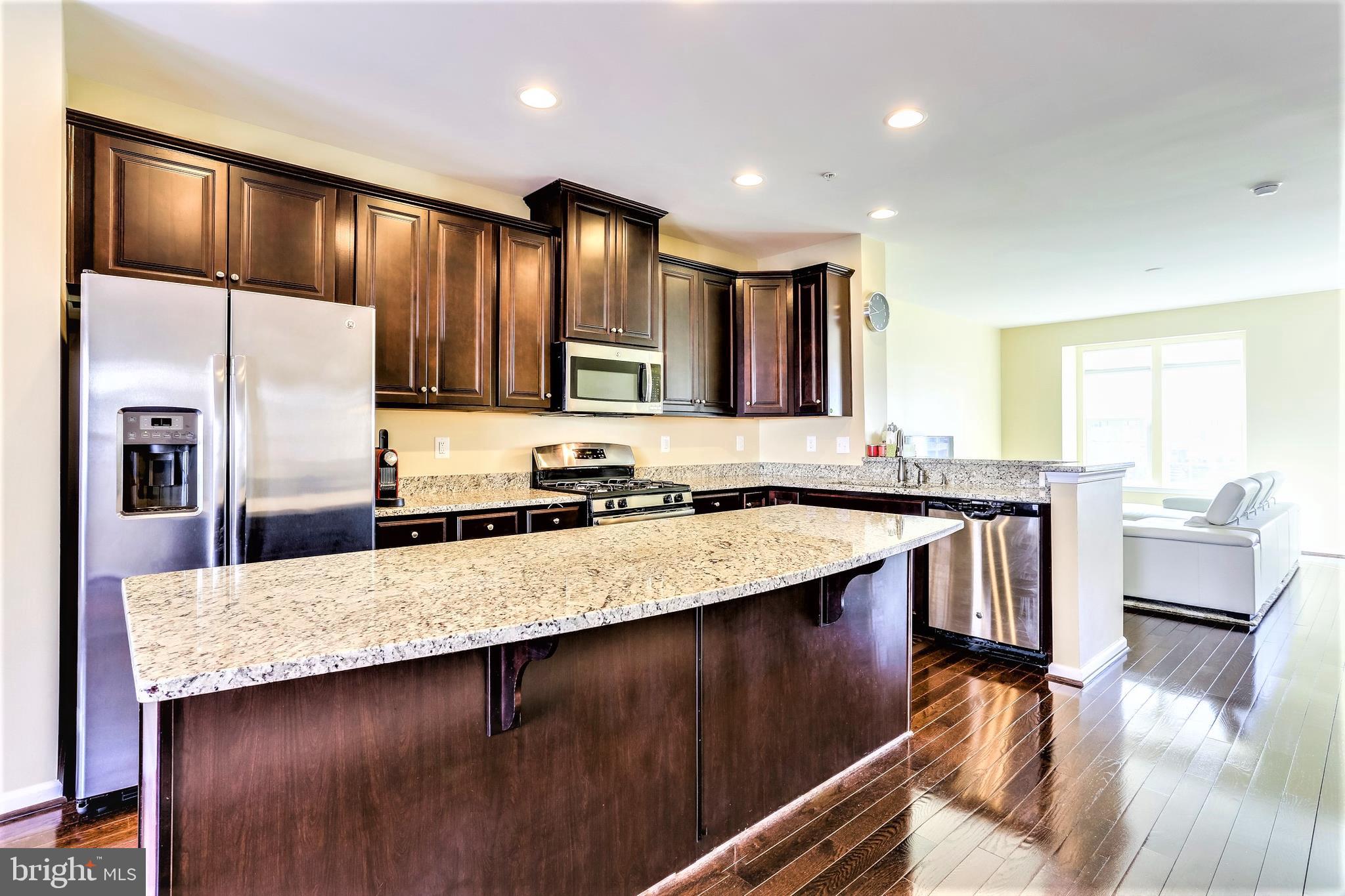 7432 Rigby Place Elkridge, MD 21075 - Photo 4 of 32 Gallery Image 4
