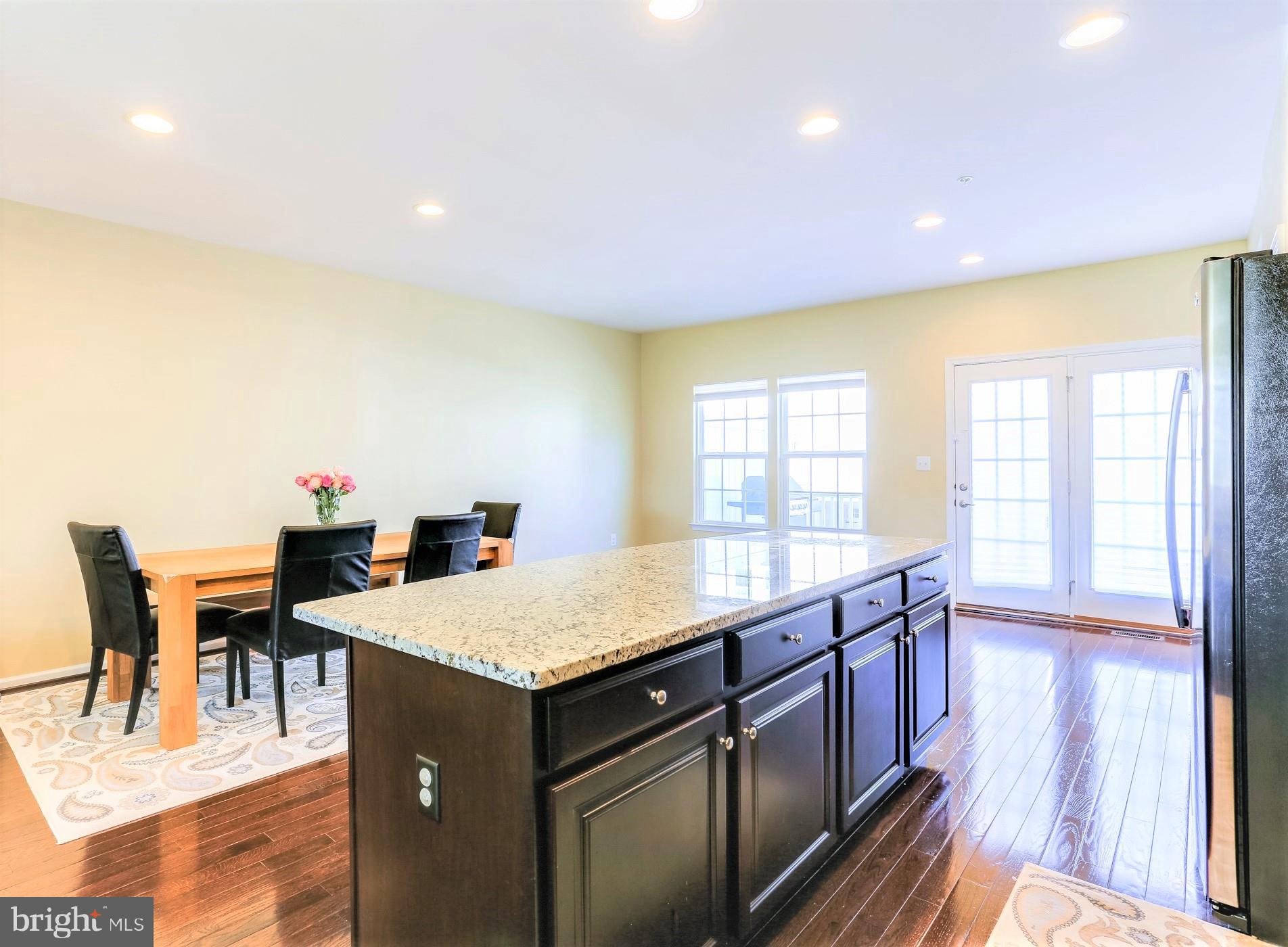 7432 Rigby Place Elkridge, MD 21075 - Photo 5 of 32 Gallery Image 5