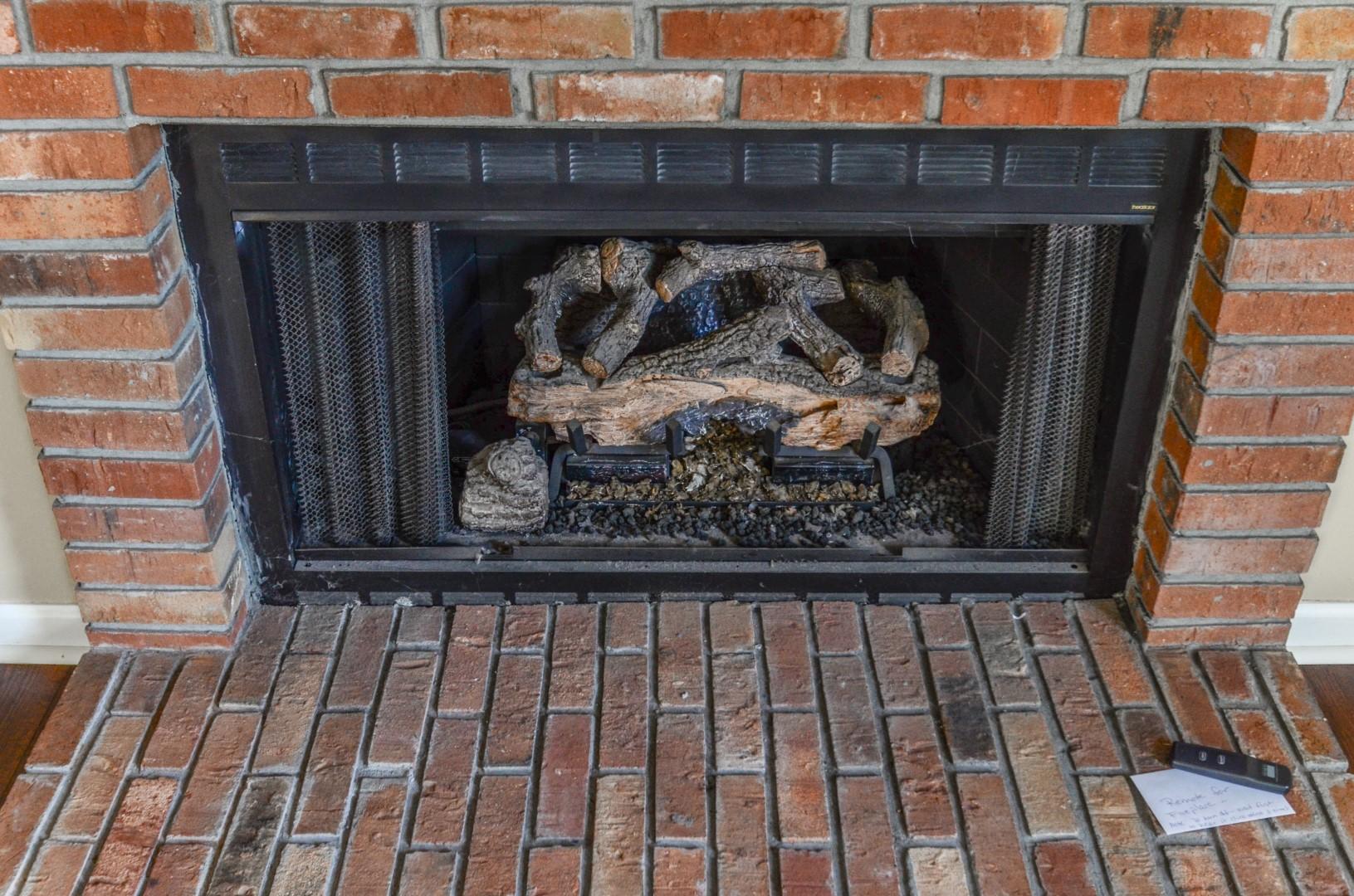 422 Greenbrook Circle Unicoi, TN 37692 - Photo 13 of 33 422 Greenbrook-32