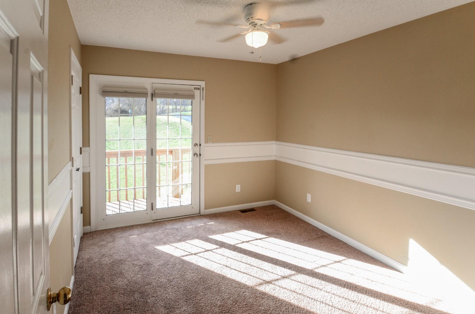 422 Greenbrook Circle Unicoi, TN 37692 - Photo 17 of 33 422 Greenbrook-12