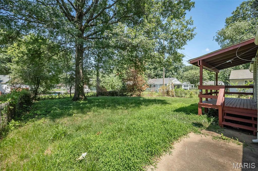 207 Midlothian Road St. Louis, MO 63137 - Photo 27 of 32