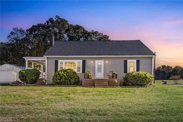 $329,000 | 3307 Altamahaw Church Street, Elon, NC 27244