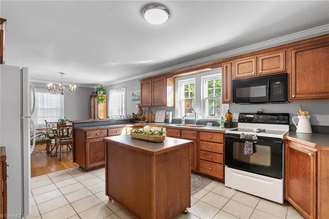 $329,000 | 3307 Altamahaw Church Street, Elon, NC 27244