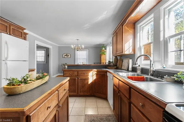 $329,000 | 3307 Altamahaw Church Street, Elon, NC 27244