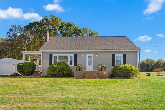 $329,000 | 3307 Altamahaw Church Street, Elon, NC 27244