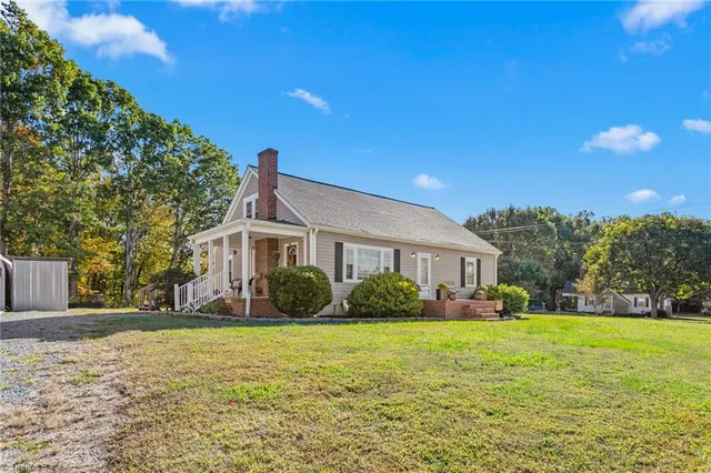 $329,000 | 3307 Altamahaw Church Street, Elon, NC 27244