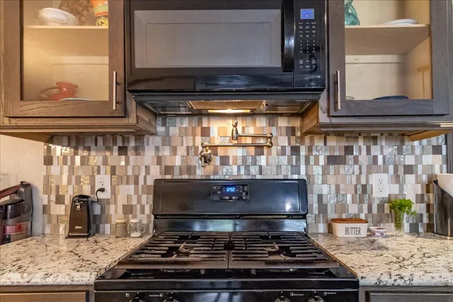 $364,900 | 833 Sedgwick Ridge Road, Sedgwick, ME 04676