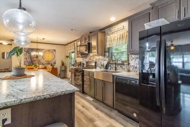 $364,900 | 833 Sedgwick Ridge Road, Sedgwick, ME 04676