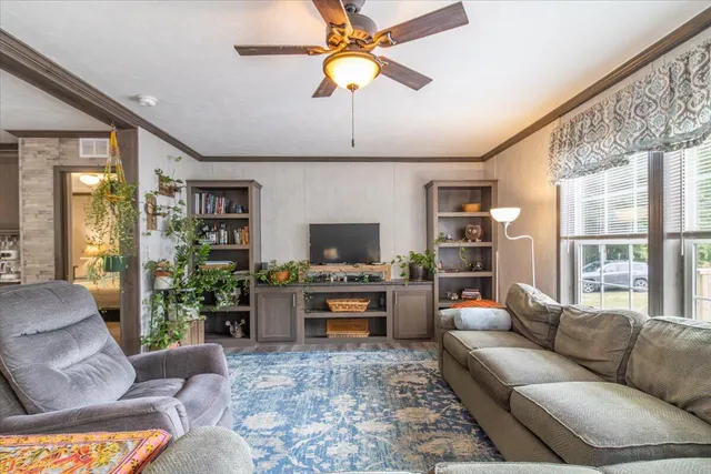 $364,900 | 833 Sedgwick Ridge Road, Sedgwick, ME 04676