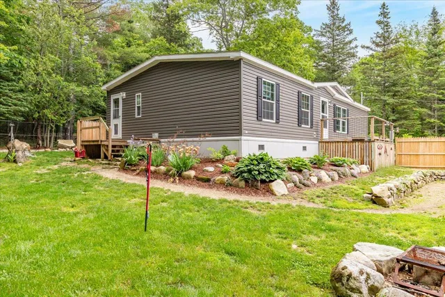 $364,900 | 833 Sedgwick Ridge Road, Sedgwick, ME 04676
