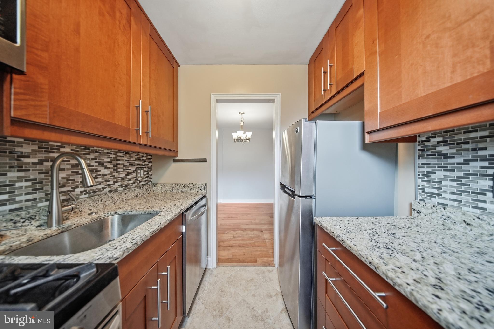 26 South Old Glebe Road, Unit 203B Arlington, VA 22204 - Photo 17 of 30 Gallery Image 17