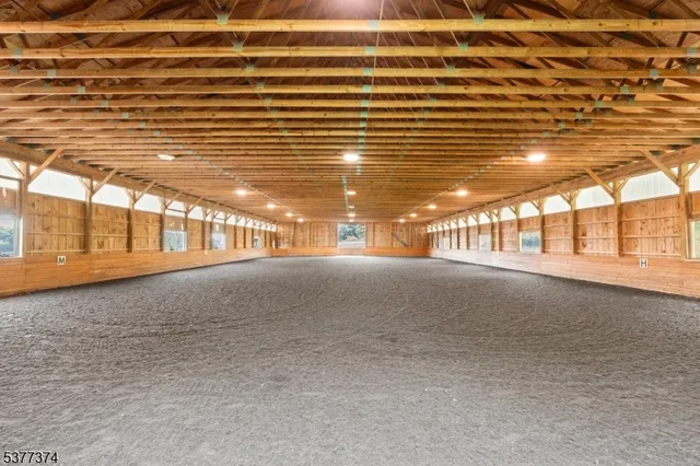 $2,650,000 | 23 Spring Hill Road, Annandale, NJ 08801