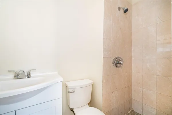 $1,250 | 601 Delaney Park Drive, Unit 4, Orlando, FL 32806