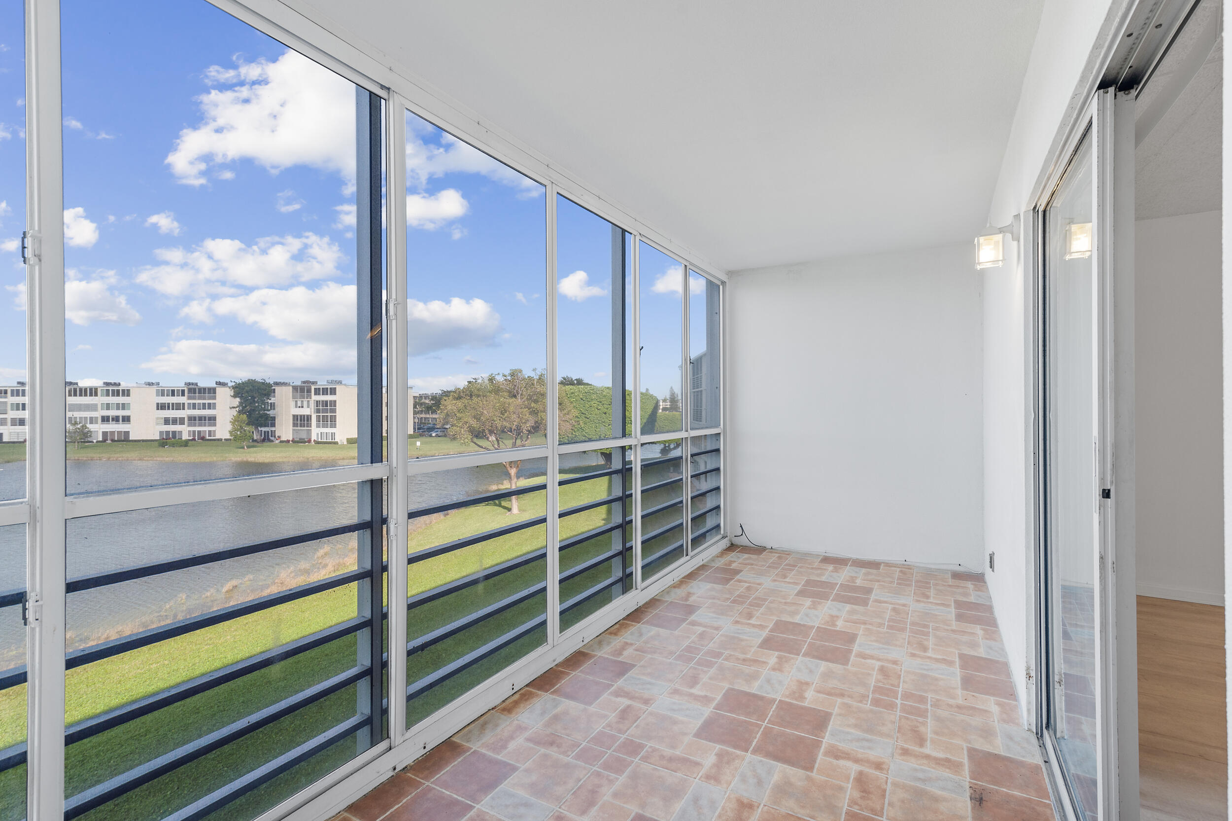 3089 Cornwall East, Unit E Boca Raton, FL 33434 - Photo 27 of 39 dsc_1387