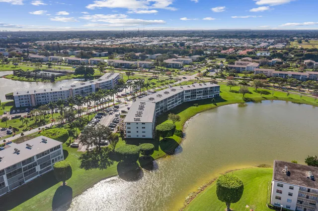 $115,000 | 3089 Cornwall East, Unit E, Boca Raton, FL 33434
