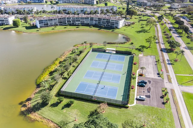 $115,000 | 3089 Cornwall East, Unit E, Boca Raton, FL 33434
