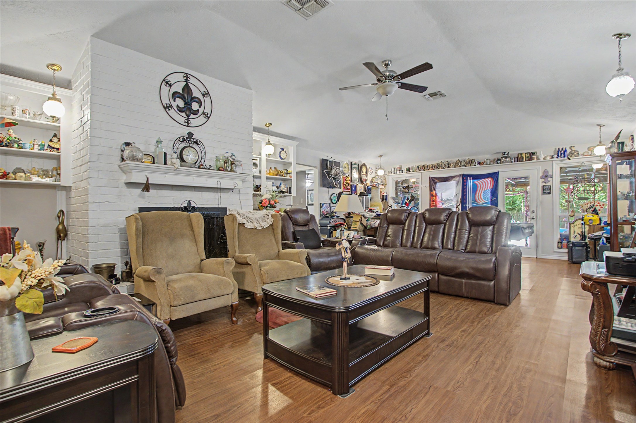 2549 River Ridge Conroe, TX 77385 - Photo 2 of 21