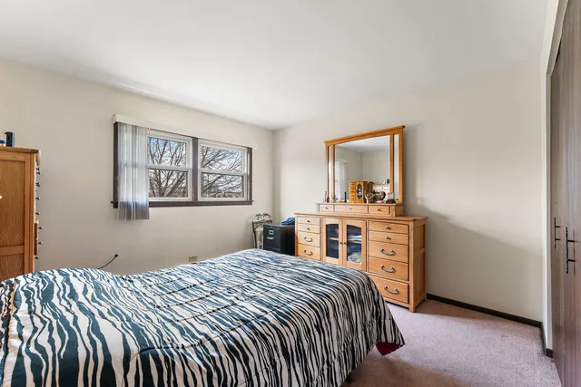 $375,000 | 3214 Jackson Avenue, South Chicago Heights, IL 60411