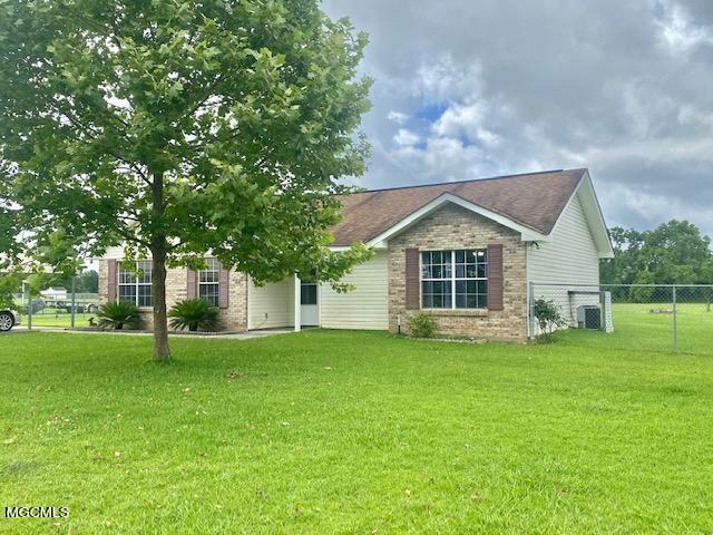 33 Hawthorne Road Picayune, MS 39466 - Photo 17 of 17 IMG_2168