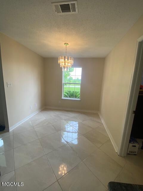 33 Hawthorne Road Picayune, MS 39466 - Photo 5 of 17 dining