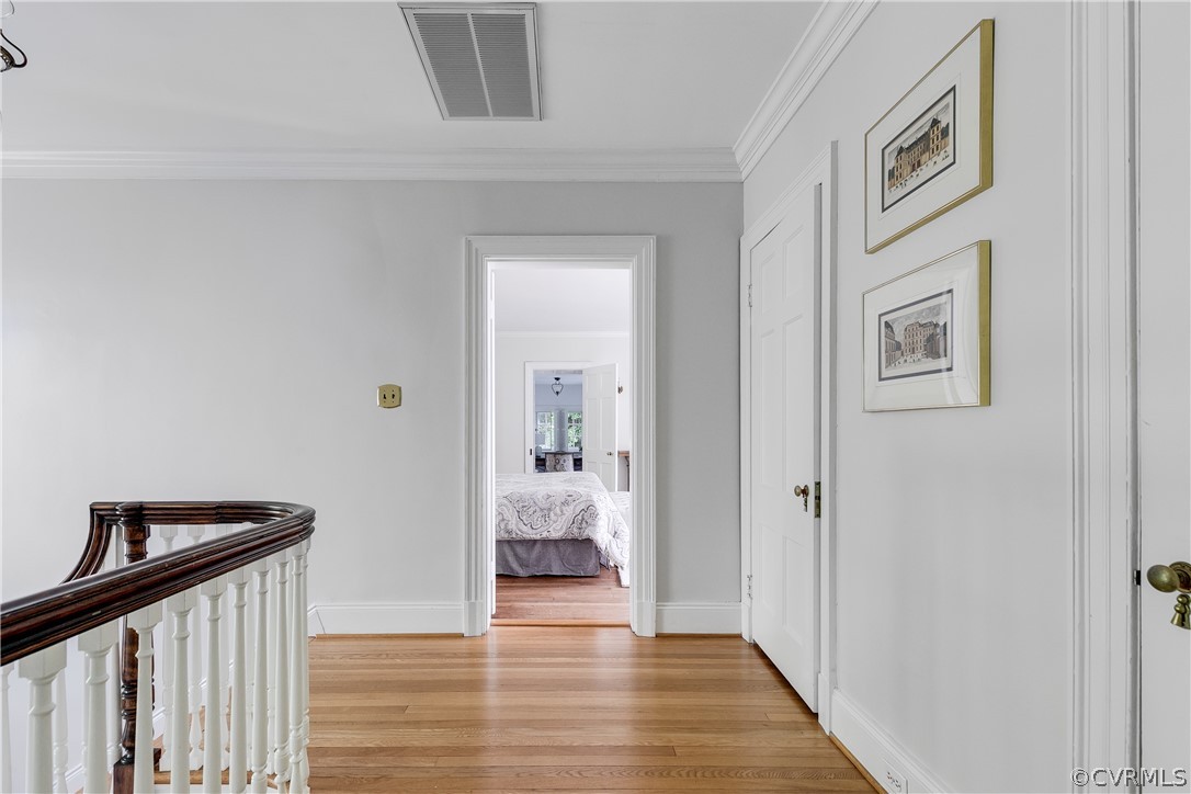 207 Nottingham Road Richmond, VA 23221 - Photo 25 of 49 a view of a hallway with wooden floor and closet