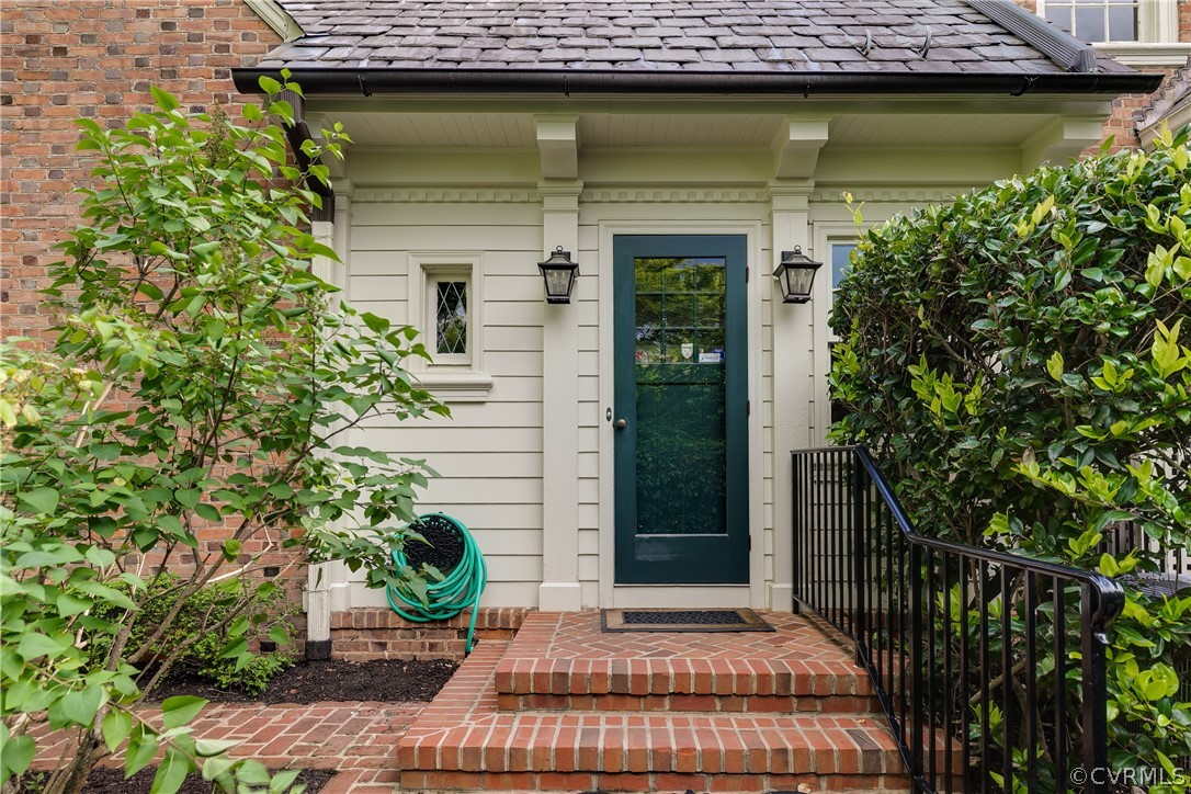 207 Nottingham Road Richmond, VA 23221 - Photo 47 of 49 a view of house with outdoor space