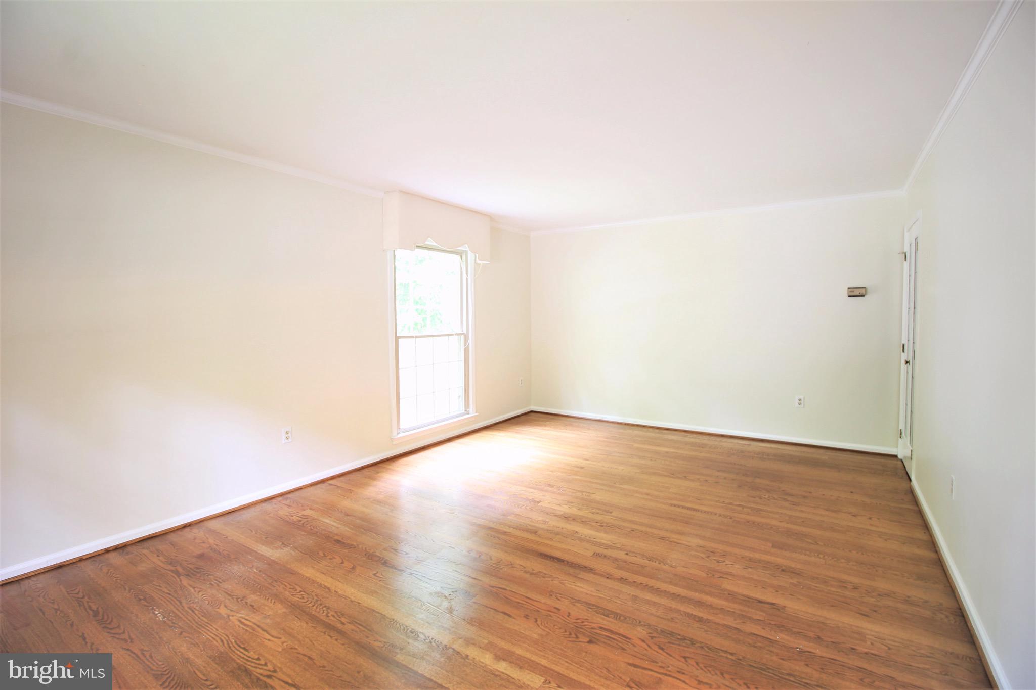 9233 Rockefeller Lane Springfield, VA 22153 - Photo 5 of 30 Living Room hard wood floors
