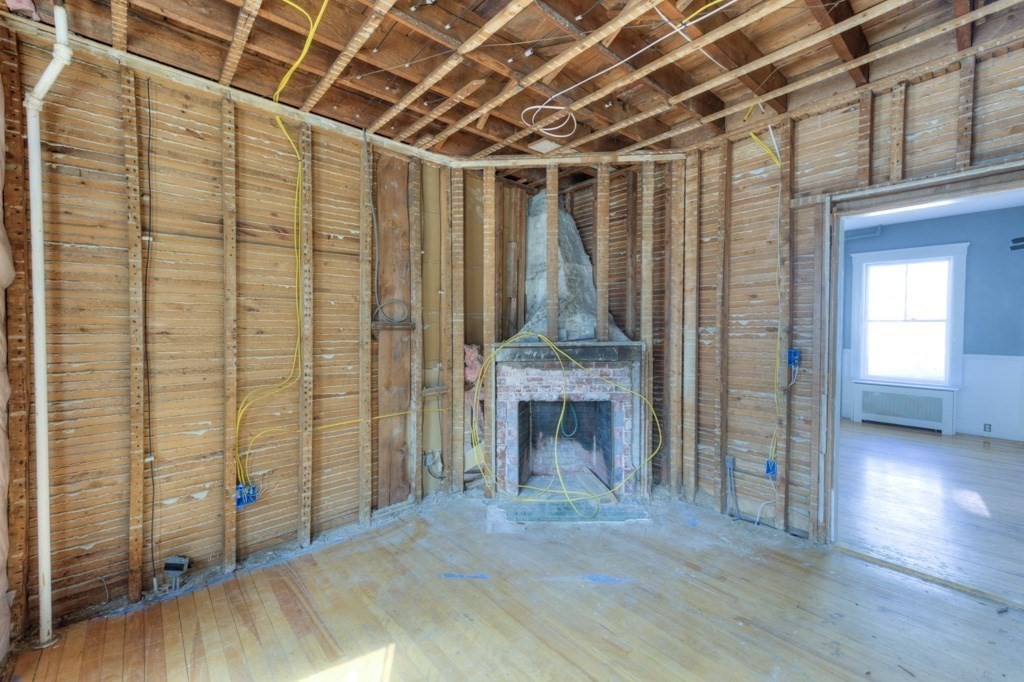 59 Beechmont Street Worcester, MA 01609 - Photo 28 of 42