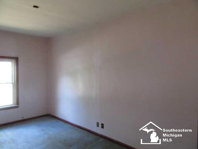 12474 Maxwell Road Carleton, MI 48117 - Photo 11 of 13