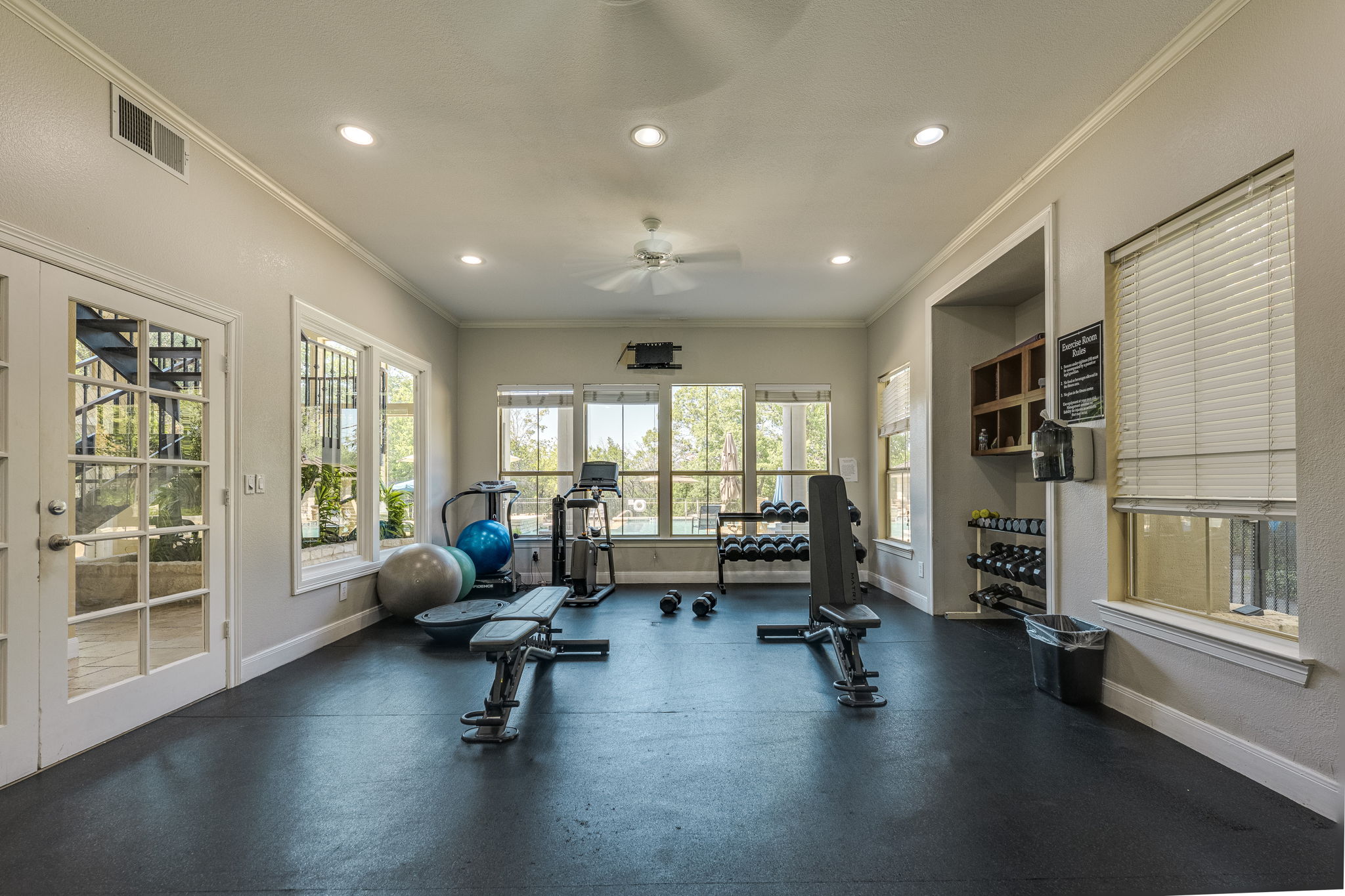 6000 Shepherd Mountain Cove, Unit 807 Austin, TX 78730 - Photo 24 of 38 Workout area: Equipment and free weights.