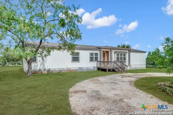$388,650 | 6 River Bluff Drive, Lytle, TX 78052