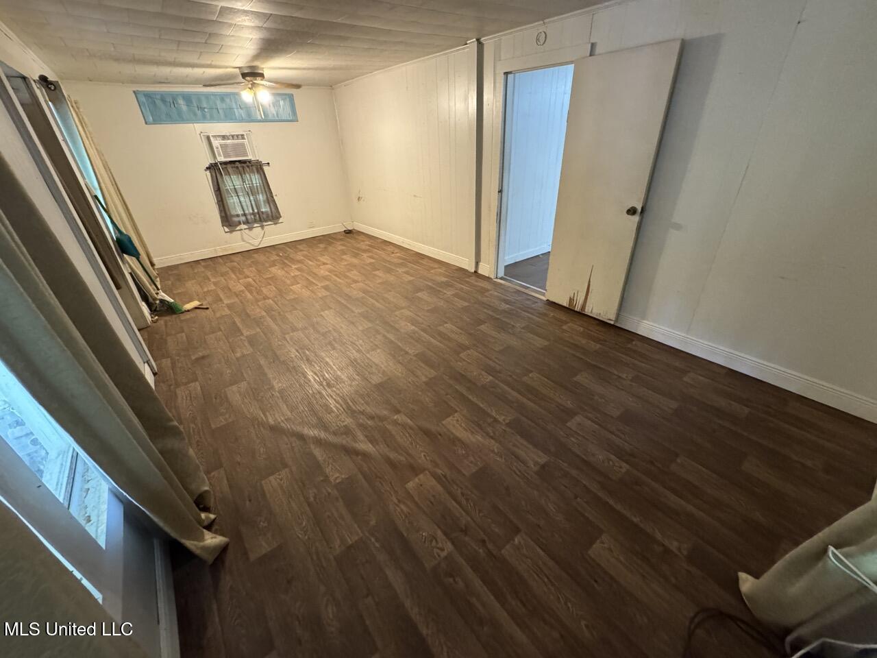 944 Liberty Road Natchez, MS 39120 - Photo 22 of 35 IMG_8519 Large