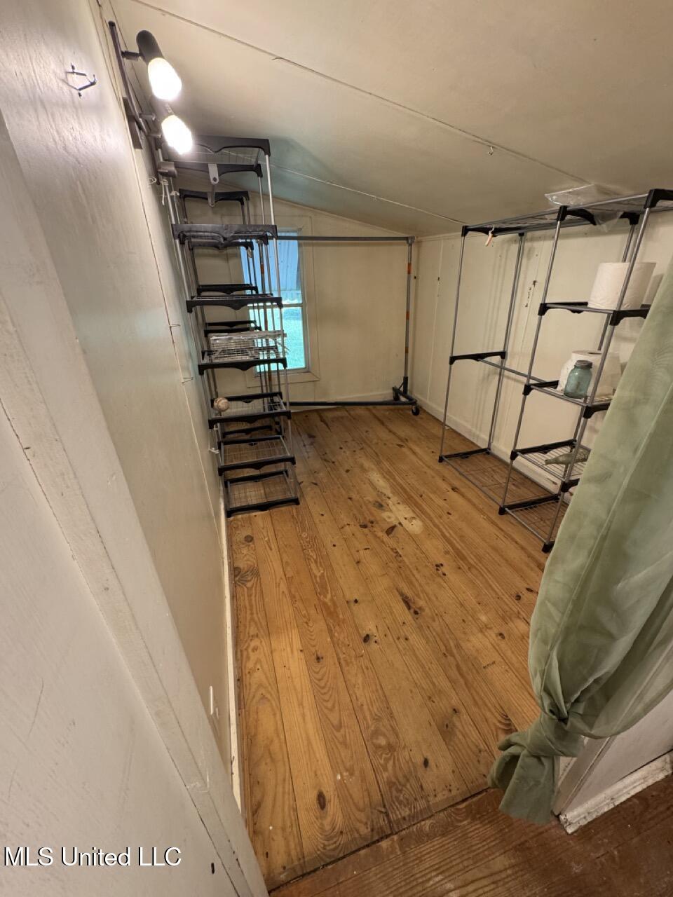 944 Liberty Road Natchez, MS 39120 - Photo 29 of 35 IMG_8526 Large